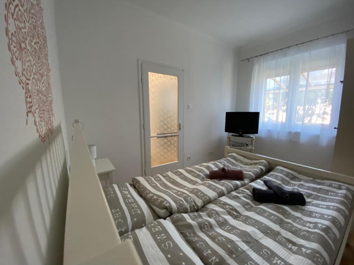 Andrea Apartman بالاتونفوريد المظهر الخارجي الصورة